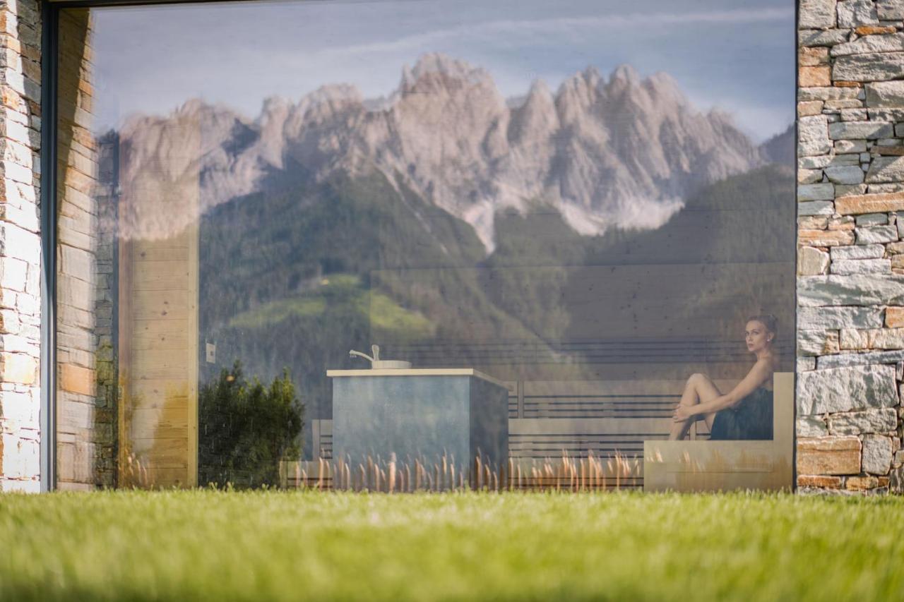Hotel Schopfenhof San Candido Exterior foto