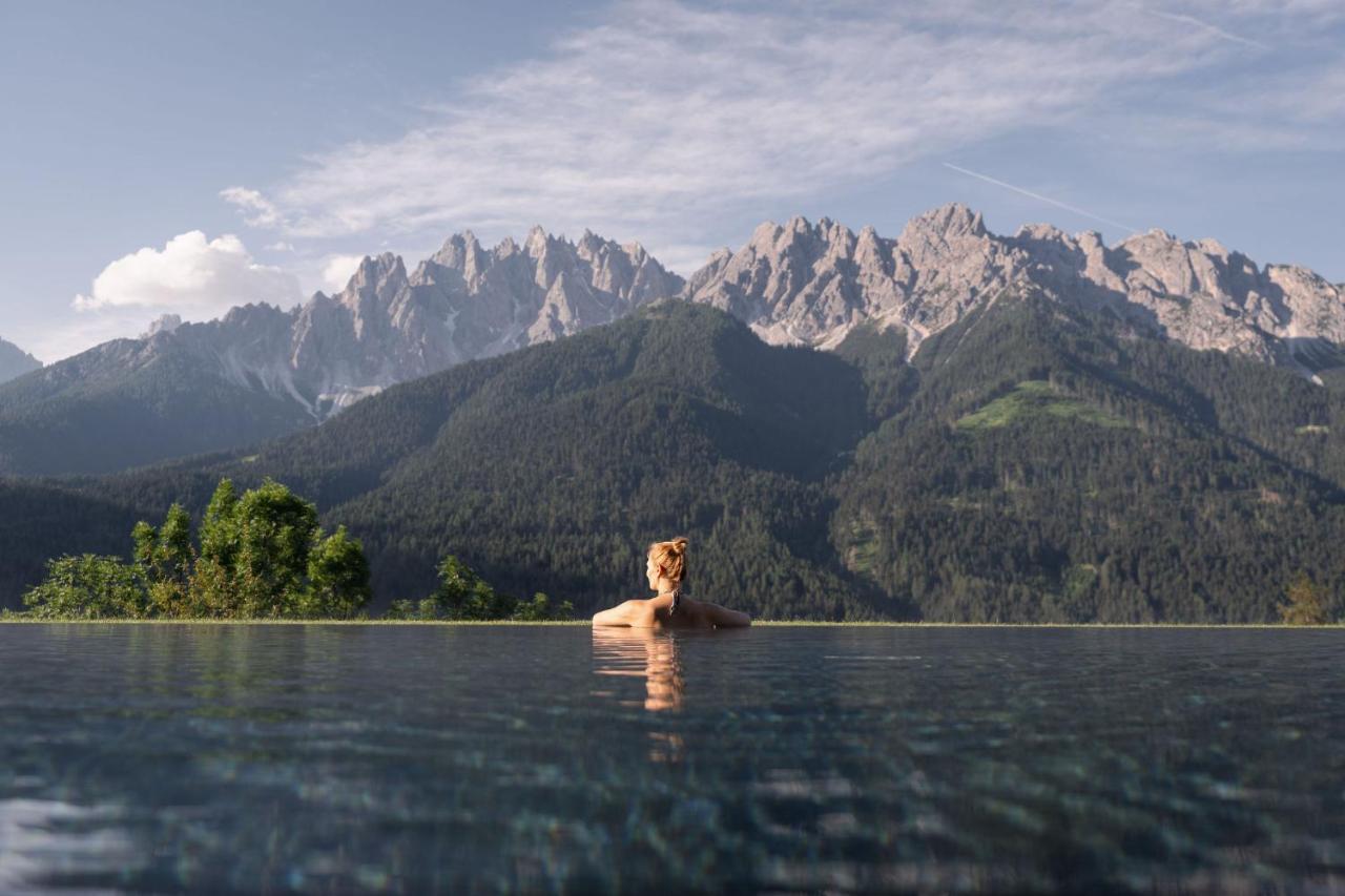 Hotel Schopfenhof San Candido Exterior foto