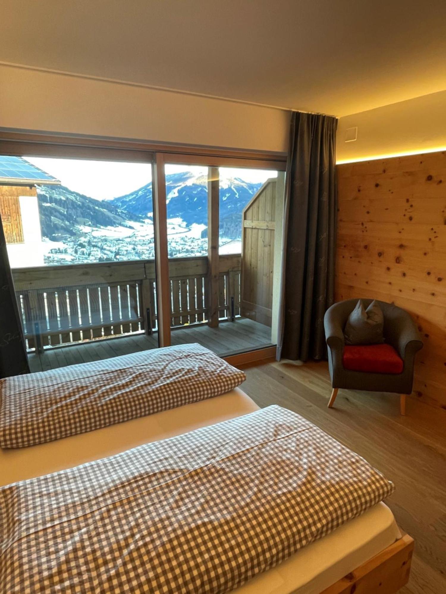 Hotel Schopfenhof San Candido Exterior foto